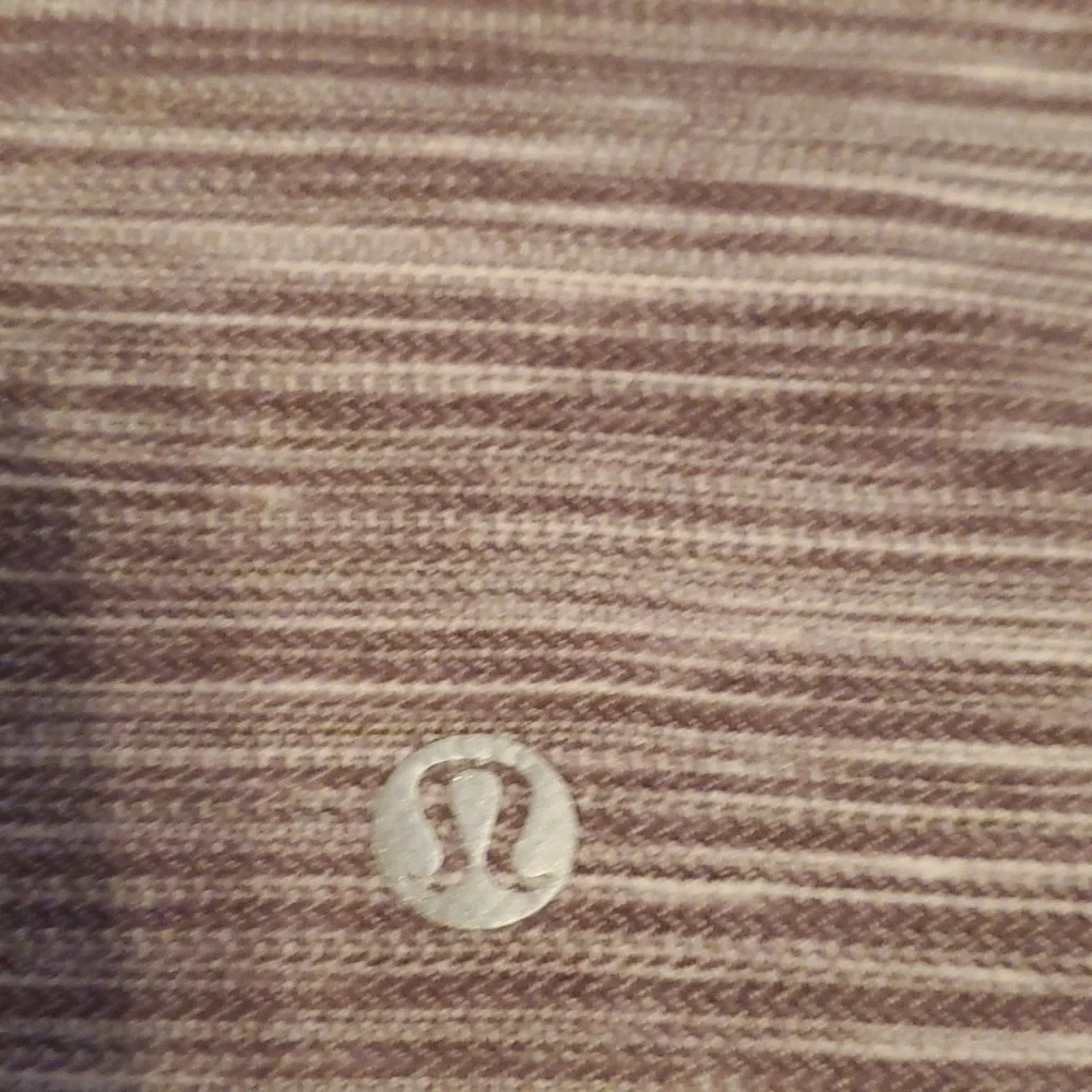 #126 Lululemon align mini space dye Crop Size 4